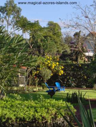 Azores Quinta grounds 