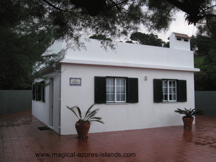 Cottage in Faial Azores at Praia do Norte