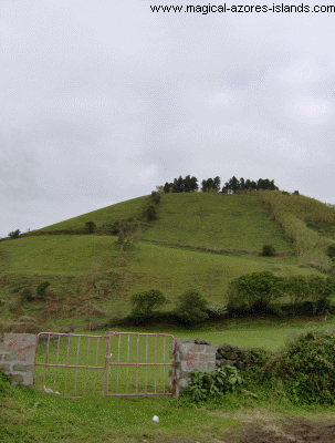 Great-Grandfathers-farm-in-Azores