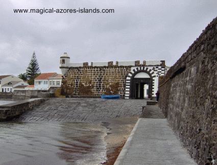 Horta City Wall