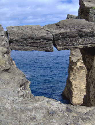 Ilheu de Vila Franca rocks